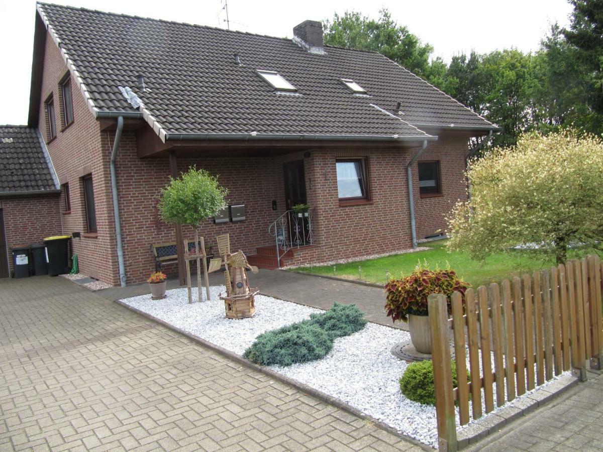 Ferienwohnung Wohlfeld Habighorst ภายนอก รูปภาพ